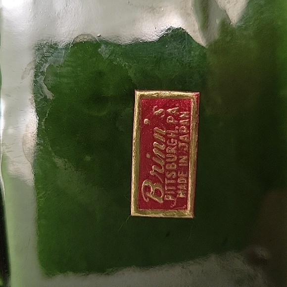 Vintage Christmas Ceramic Sleigh and Basket - Picture 12 of 16